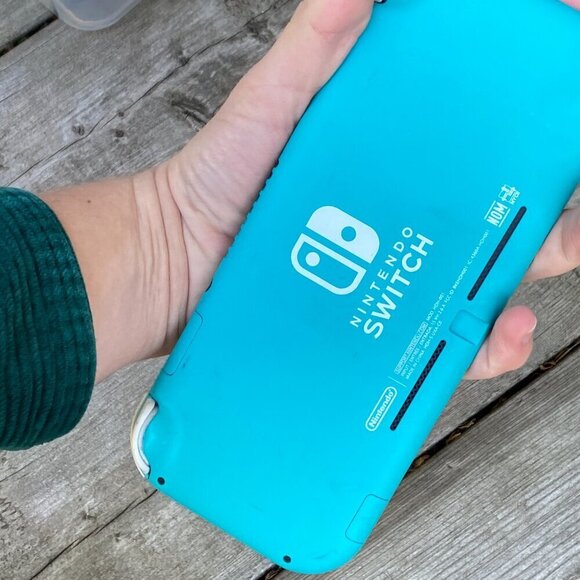 Nintendo Switch Lite Blue Bundle With 2 Games - Assassins Creed & Saints Row - Picture 7 of 7